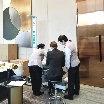 SH-T16智能體檢一體機西安香榭彙沣售樓部裝機培訓