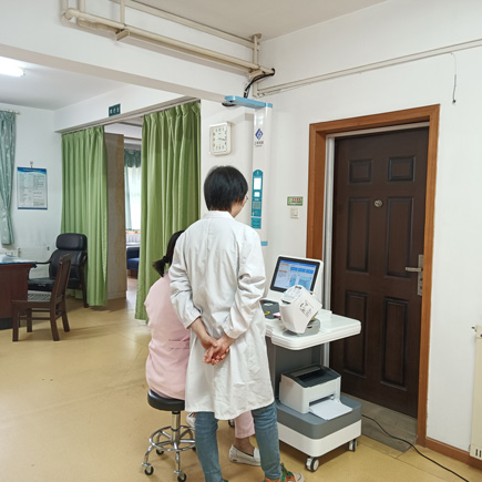 加強醫養結合，湖北武漢市茶港醫務室裝機SH-T16健康小屋一體機