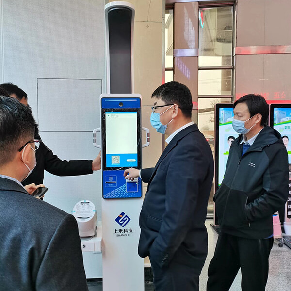 多功能身高體重脂肪血壓一體機